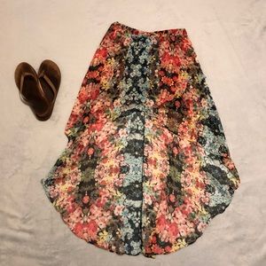Floral high low skirt!